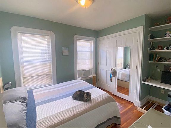 4th image of 44-46 Paulina St #1