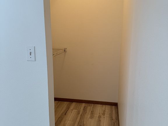 5th image of 2222 12th Ave S #203