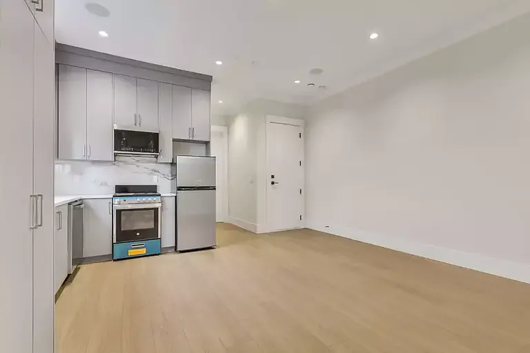 10491 Algonquin Dr #1A — Photo 2