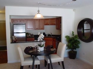 1014 N Plum Grove Rd APT 116, Schaumburg, IL 60173