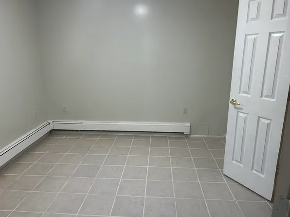 232 Throgs Neck Blvd #1, Bronx, NY 10465