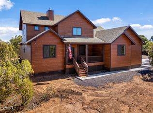 2268 Roundabout Cir, Overgaard, AZ 85933