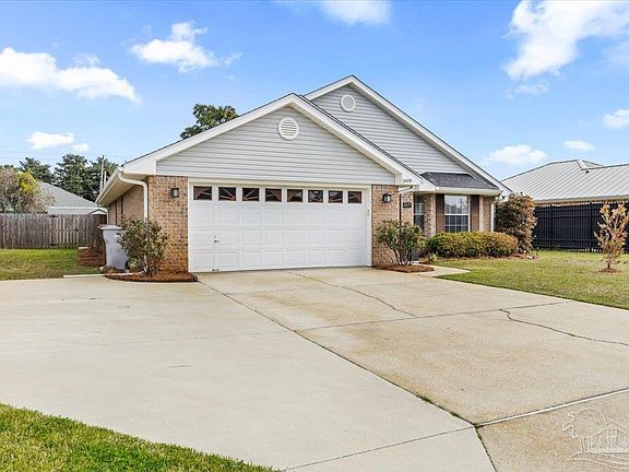 4th image of 2479 Heritage Cir