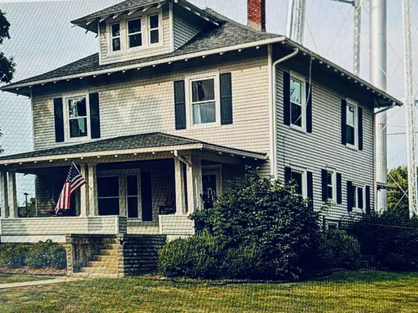 1533 1st Ave E, Horton, KS 66439