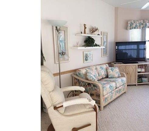 5th image of 20440 Carriage Ct
