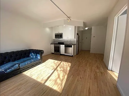 Rented by The Downtown LLC | media 25