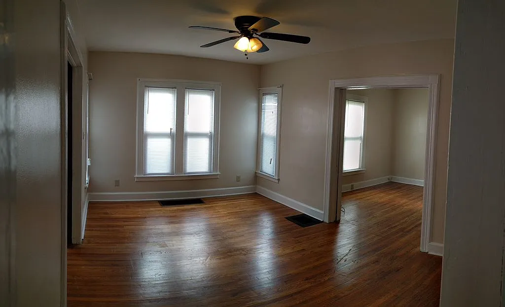 90 Conklin Avenue - 4 — Photo 3