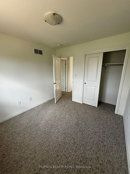 Pelham Townhouse for rent - 3 Bedrooms — photo 12
