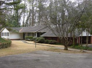 3560 Woodhaven Rd NW, Atlanta, GA 30305