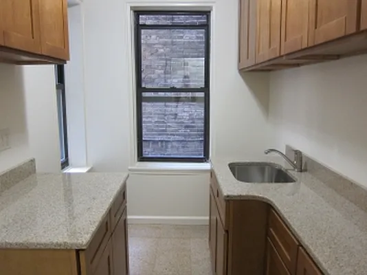 Rented by MNS | media 37