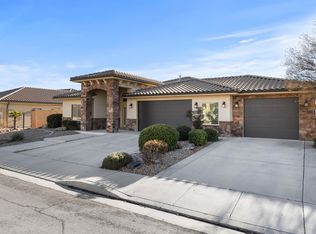 725 W Blue Mountain Rd, Washington, UT 84780