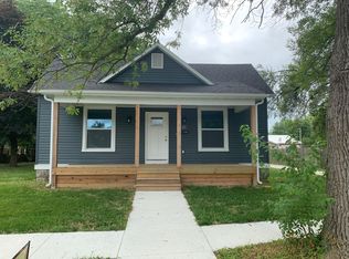 320 S Hickman St, Centralia, MO 65240