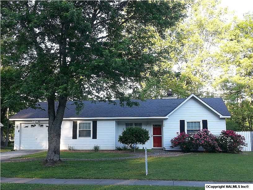 1st image of 9730 Wallwood Dr SE