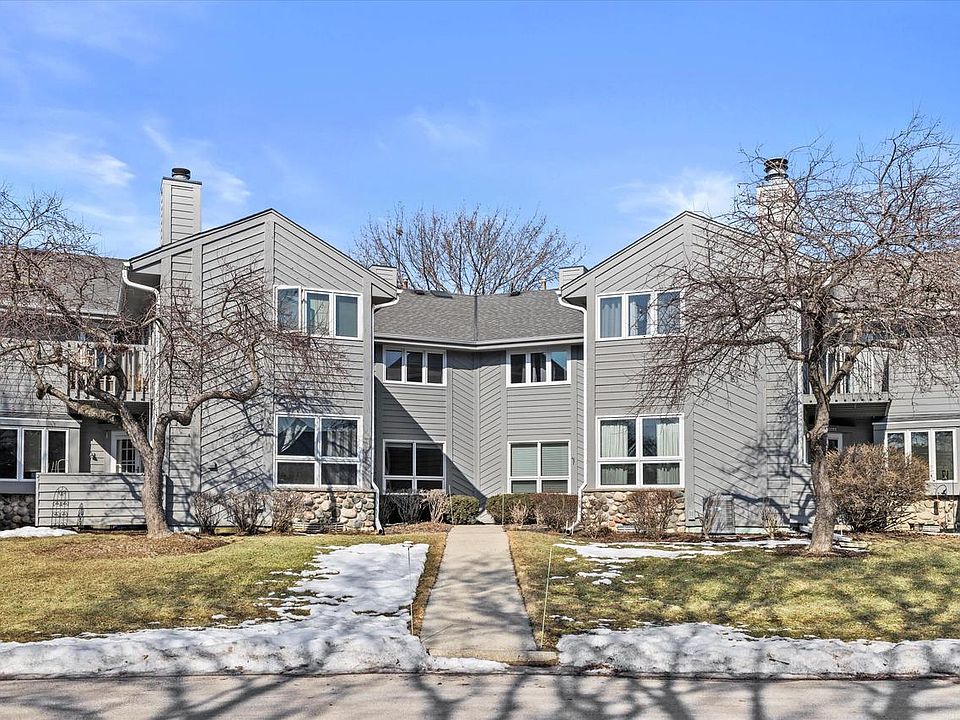 1st image of 15634 W Brook DRIVE