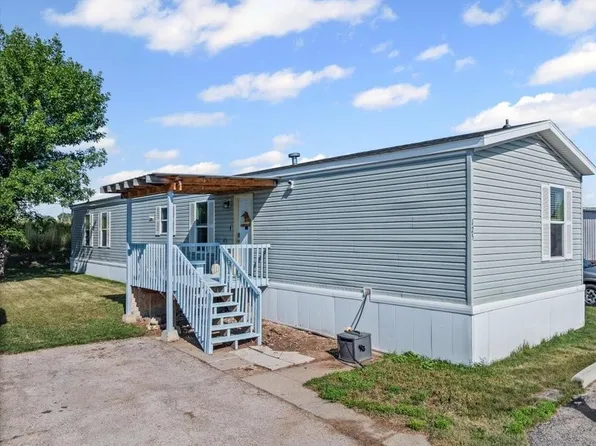 125 Grandview Dr, Spearfish, SD 57783