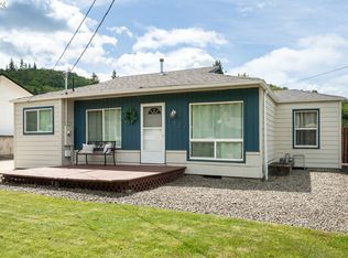 1321 NE Alameda Ave, Roseburg, OR 97470