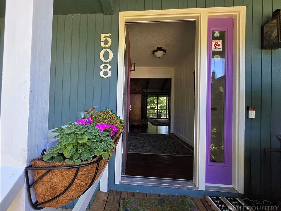 1st image of 508 Laurel Lane