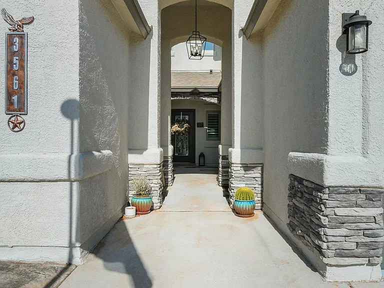 3561 Essence St — Photo 5