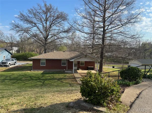 510 Rose Ln, Festus, MO 63028