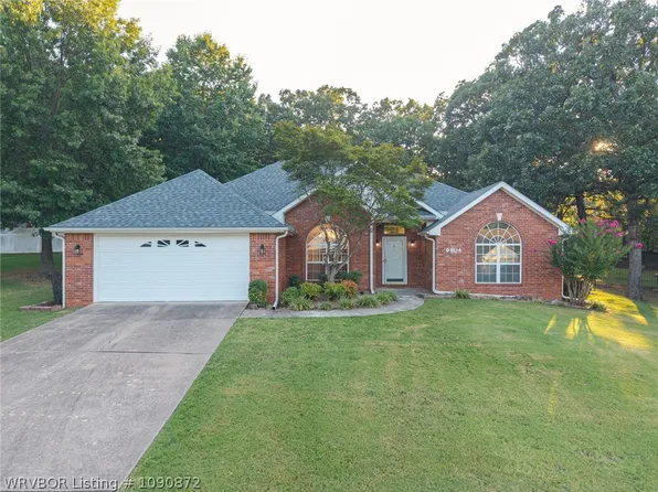 9804 Broadwell Rd, Fort Smith, AR 72908