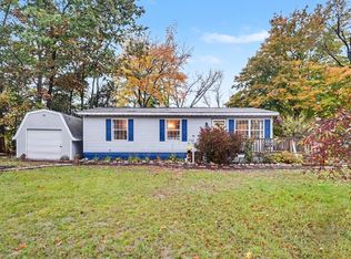 2442 Timberline Dr, Rothbury, MI 49452