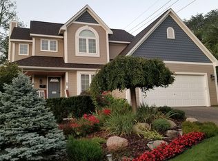 243 W Lafayette St, Milford, MI 48381