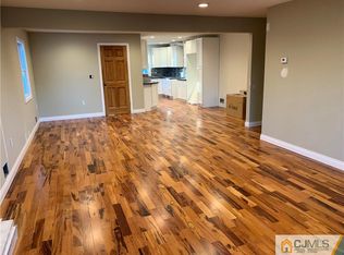 115 Edgewood Ave, Colonia, NJ 07067