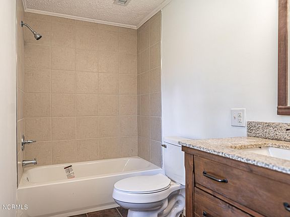 4th image of 4991 Saint Pauls Drive