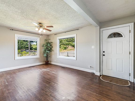 Hardwood floors!
