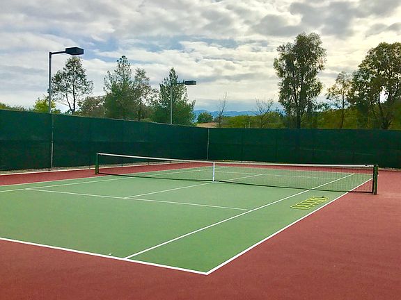 Tennis Courts