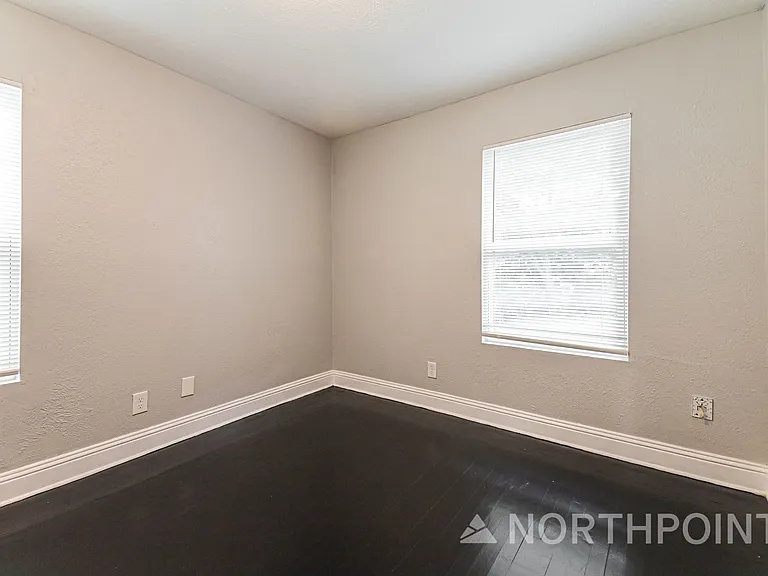 1101 Rancho Dr — Photo 13
