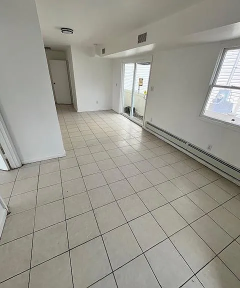 94 Roger Ave — Photo 27