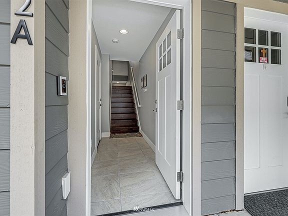 4th image of 23412 A 55th Avenue W