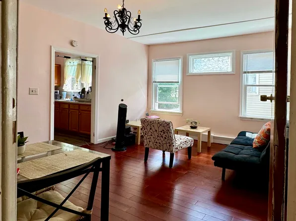 7 River Rd APT 3, Highland Park, NJ 08904