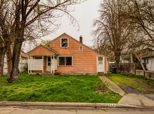 722 Grant Ave, Medford, OR 97501 | Zillow