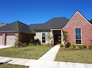 500 Queensberry Dr, Lafayette, LA 70508