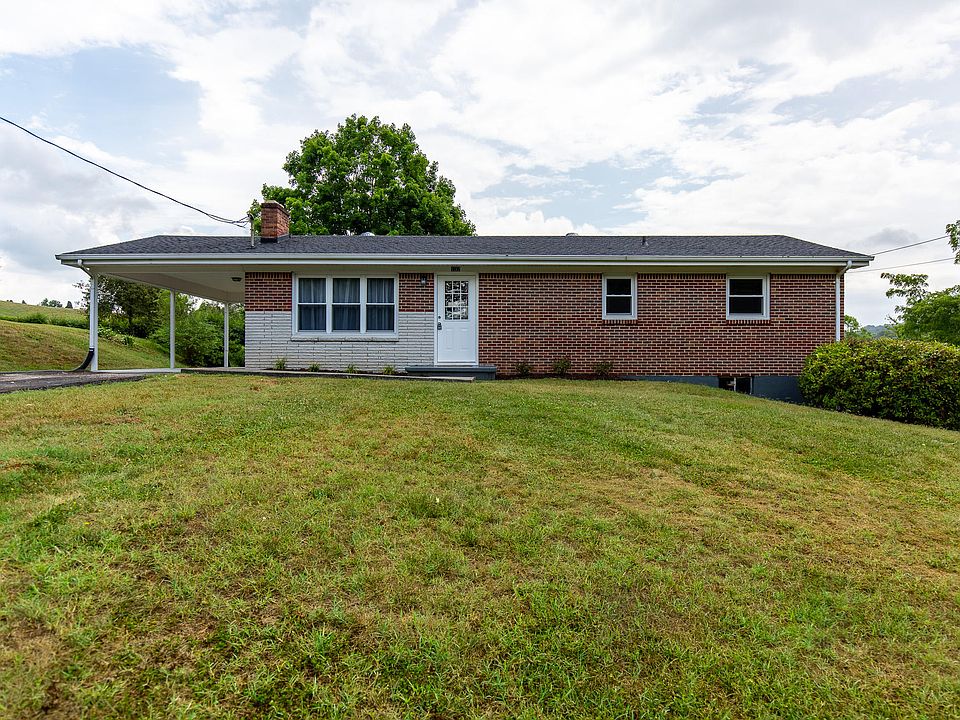1st image of 132 Crescent Dr