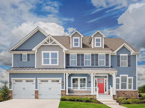 1748 Shannon Dr S, Greencastle, PA 17225