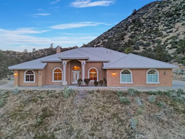7800 Buena Vista Rd, Wrightwood, CA 92397