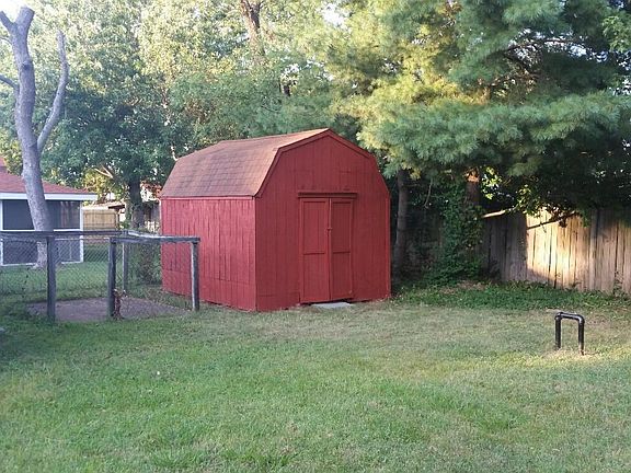 Diamond storage shed 2