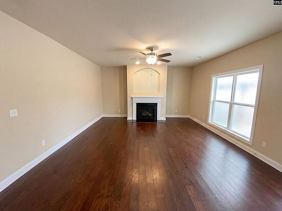 3rd image of 530 Crawfish Ln