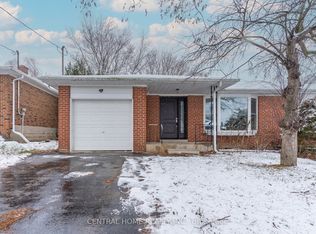 47 Sherwood Forest Dr, Markham, ON L3P 1P5