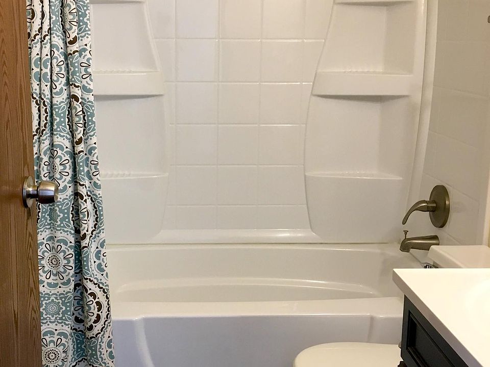 Bathtub and shower