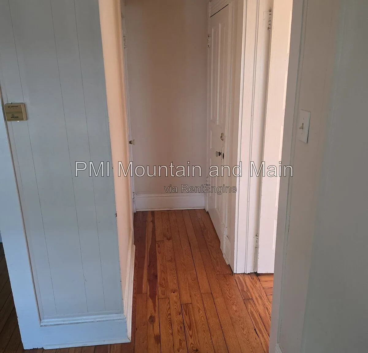 2 bed, 1.0 bath, $1,580 — Photo 3