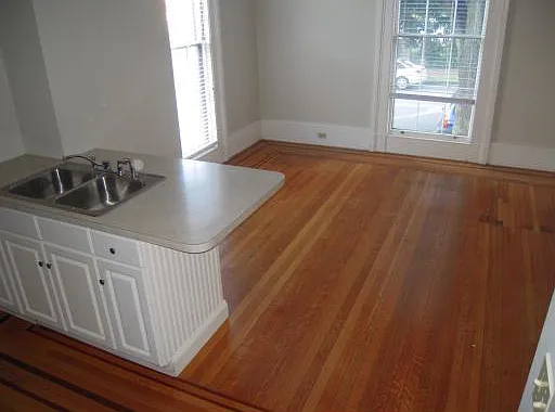 1 bed, 550 sqft, $2,050 — Photo 4