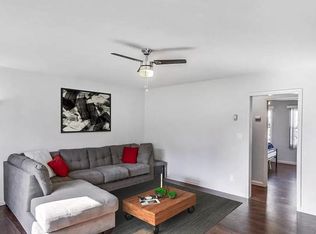 1350 Knoxville St, San Diego, CA 92110