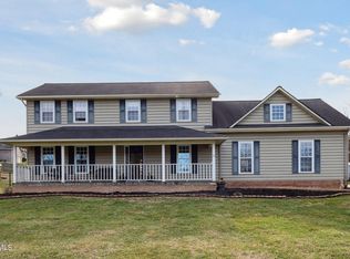 136 Paddle Creek Rd, Bristol, TN 37620