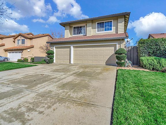 3rd image of 15208 Monticello Way