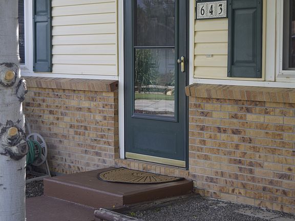 2nd image of 643 Aspenwood Ln