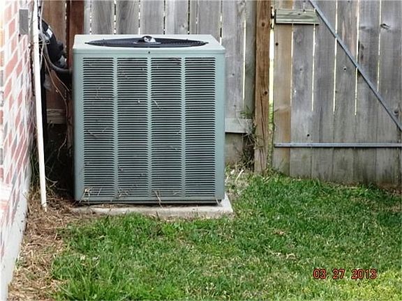 5th image of 12010 Bunny Ln